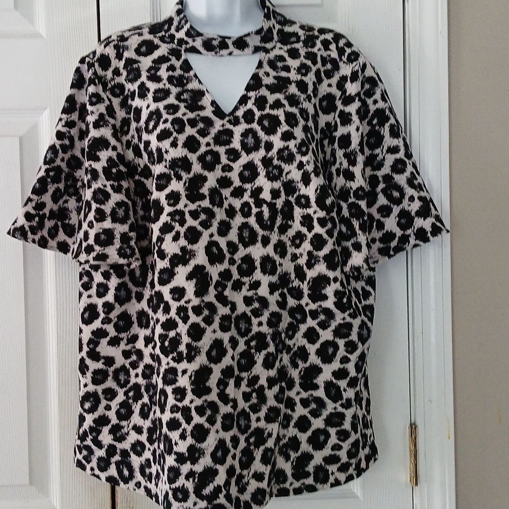 Lane Bryant black white leopard print blouse Sz 2X NWOT